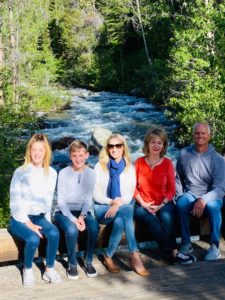 Visitors on Wyoming WIldlife Tour